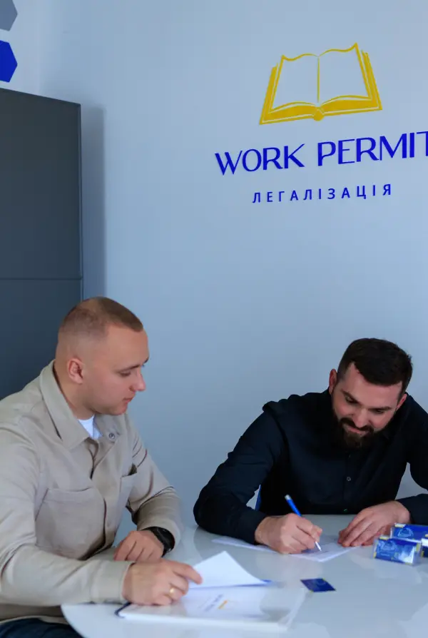 кваліфікованих фахівців у команді