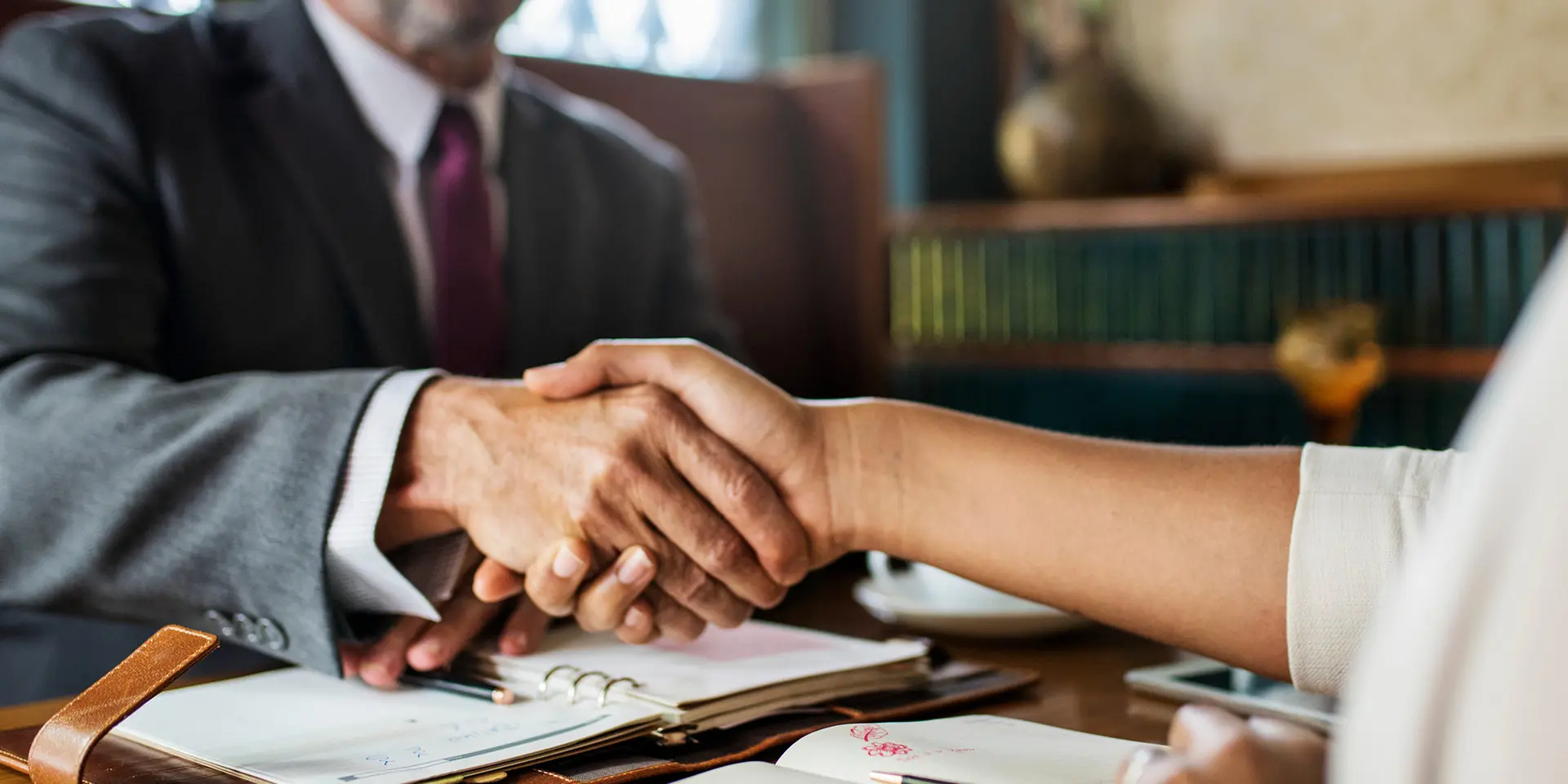 Карта побиту через посередників